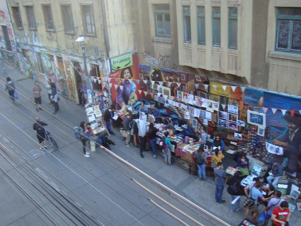 Hostal Cumming 129 Valparaiso Exterior photo